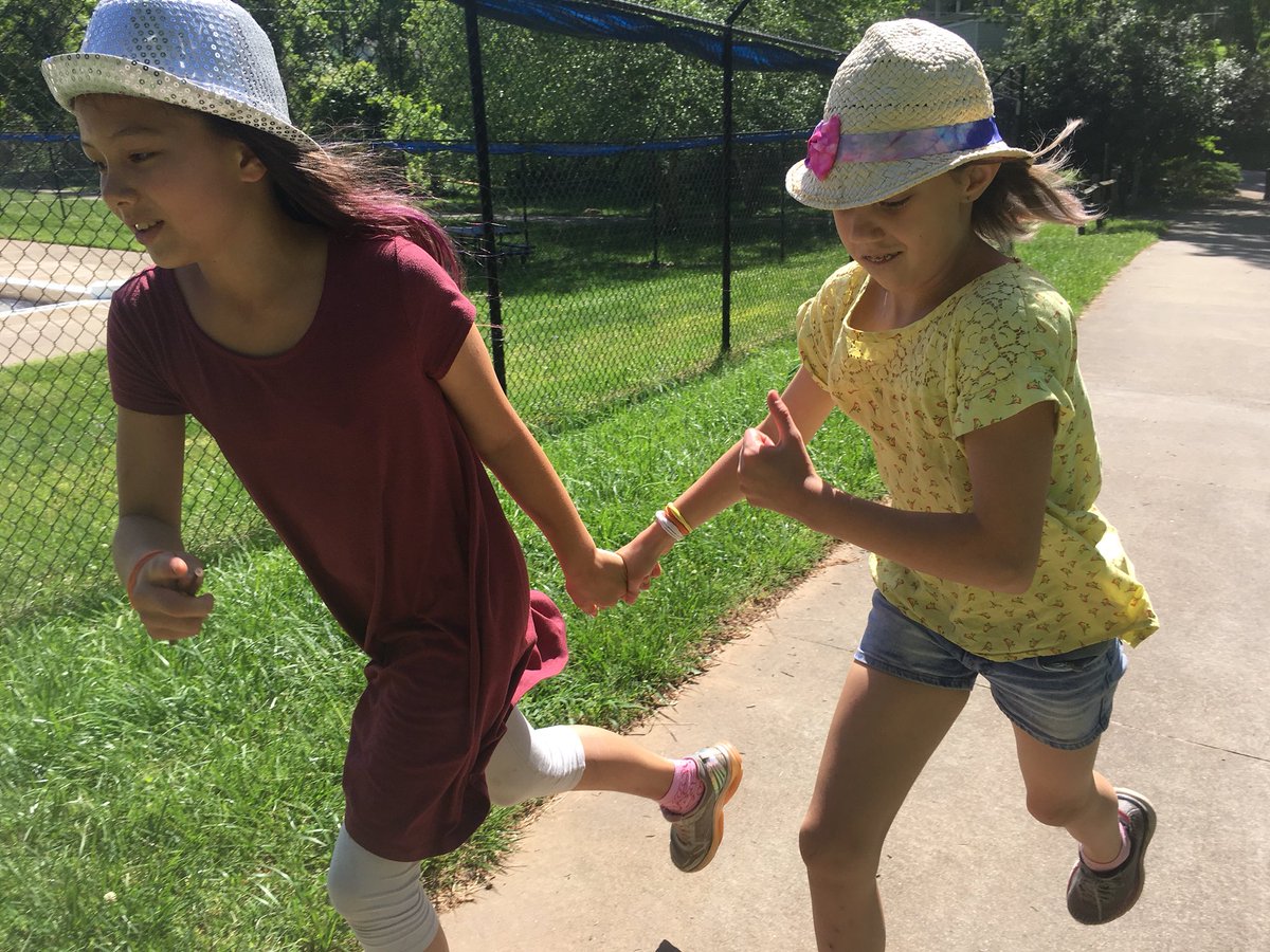 gotrwnc's tweet image. Practice 5k day at @AVLCitySchools @Vance_ES was SO MUCH FUN! Congratulations to these strong girls on rocking the 3.1 miles. They’re ready for the #GirlsontheRun of WNC 5k in less than 2 weeks! 🏃🏿‍♀️🏃🏻‍♀️🏃🏽‍♀️ #gotrwnc