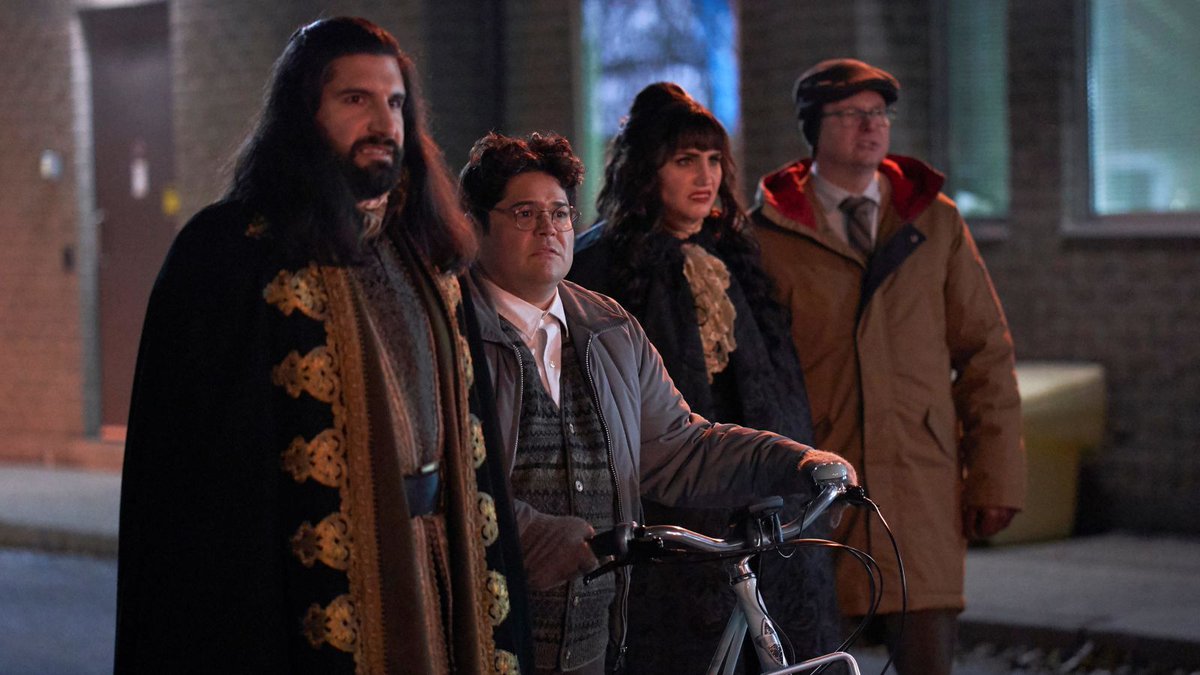 FX sinking its teeth into a second season of What We Do In The Shadows trib.al/TR4ujpU