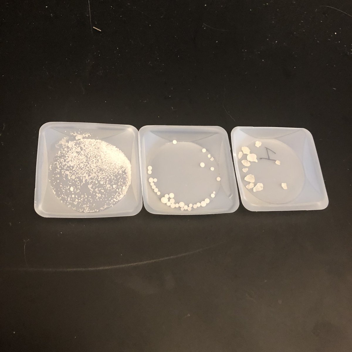 CCanfield100's tweet photo. My first-year #chemistry class investigating factors that affect #solubility, measured in time required to dissolve, at #NewtownHS : agitation, temperature, nature of solute, and particle size. #science #laboratory #solutionchemistry https://t.co/H0yVK5iNlI