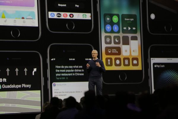 intraedge's tweet photo. #iOS reportedly getting its very own swipe-to-type keyboard.
#Apple
https://t.co/8Uchbjc3KK https://t.co/j8kzGPcVjX