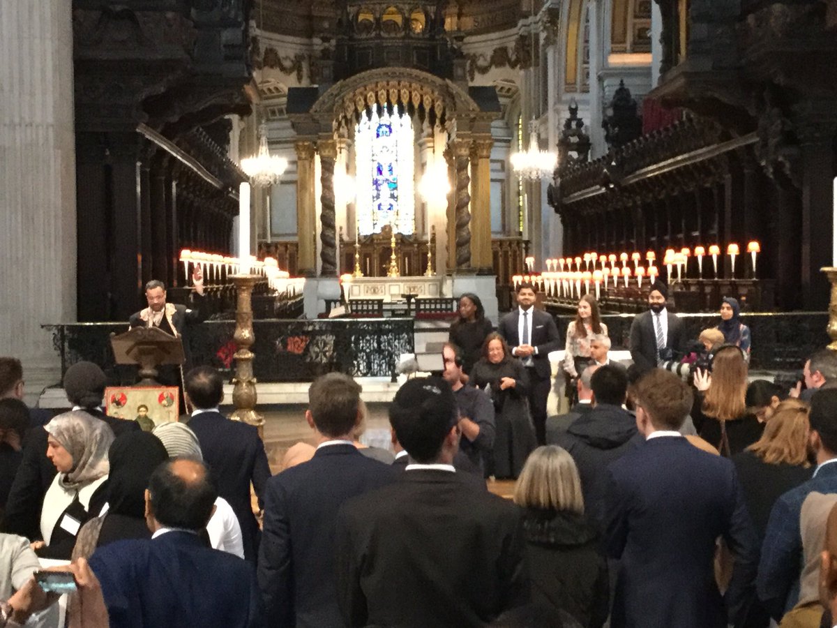LavenhamPriory's tweet photo. Proud to be part of the inter-faith discussions ⁦@StPaulsLondon⁩ with Bishop of London, ⁦@SadiqKhan,  #NazLegacy⁩ ⁦@HailesTim⁩ ⁦@cityoflondon⁩ ⁦@GowmanAJ⁩ ⁦@MosaicNetwork⁩ ⁩ #interfaithiftar #inspiring #love https://t.co/K6CwdrfzHb