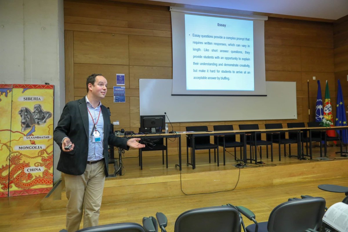 Rom Neves talking on behalf of #ipsensig at APPI