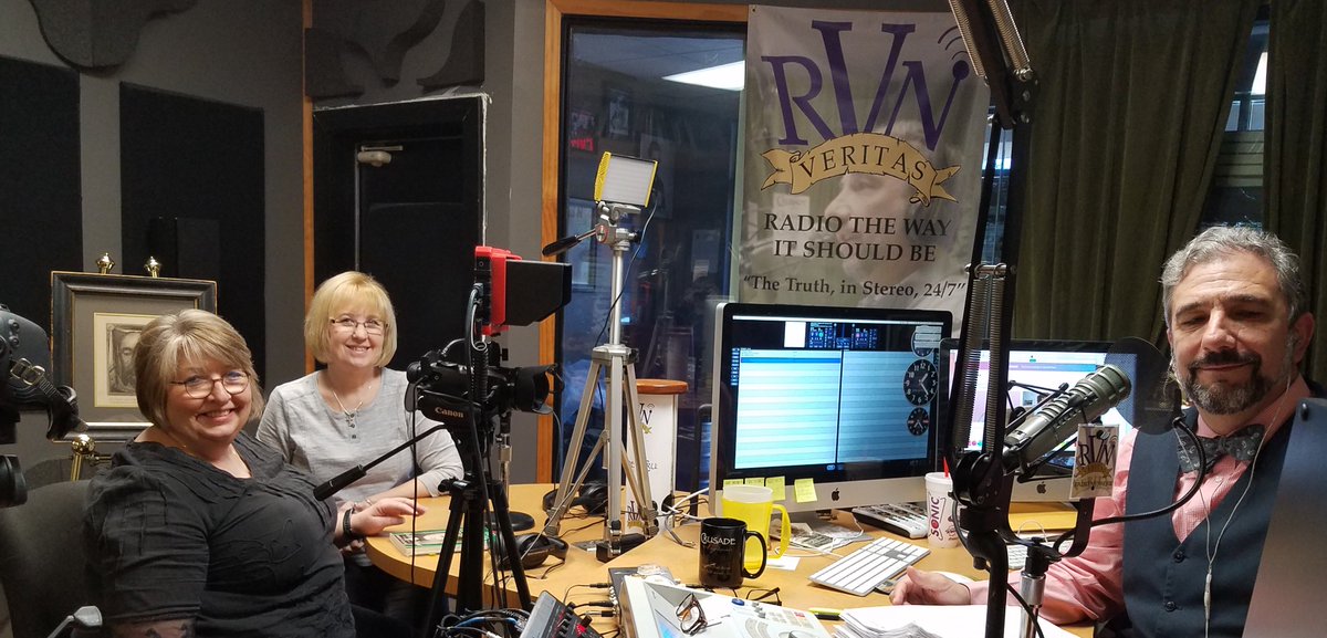 VeritasRadioNet's tweet photo. LIVE and in studio: @DonnaSueBerry1 Vicki Schreiner and @TheKingDude discuss the #HolyFaceDevotion, Veronica's Veil, Leo Dupont and much more. #CatholicTwitter #GoodTrueBeautiful #TuesdayThoughts Tune in now FREE using coupon code CRUSADER. 844-5CRUSADE https://t.co/8WNT3424wb https://t.co/WYaDpvSl3C