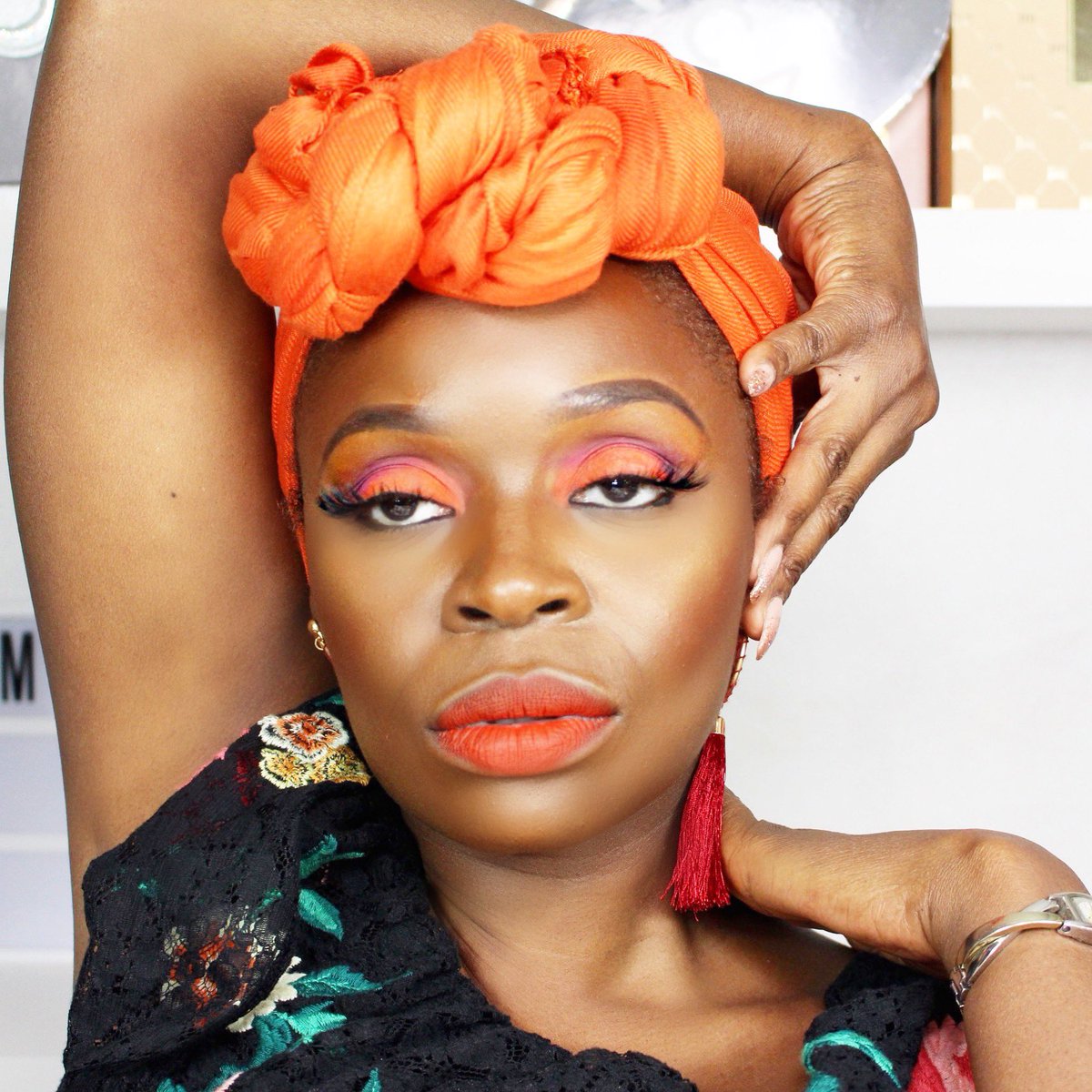 Work orange for you #makeup #affordablemakeup #ABHPRsearch #norvina #springmakeup #blogger #artist #mua #melanin #darkskinmakeup