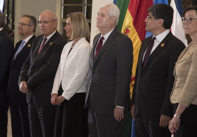 View image on Twitter