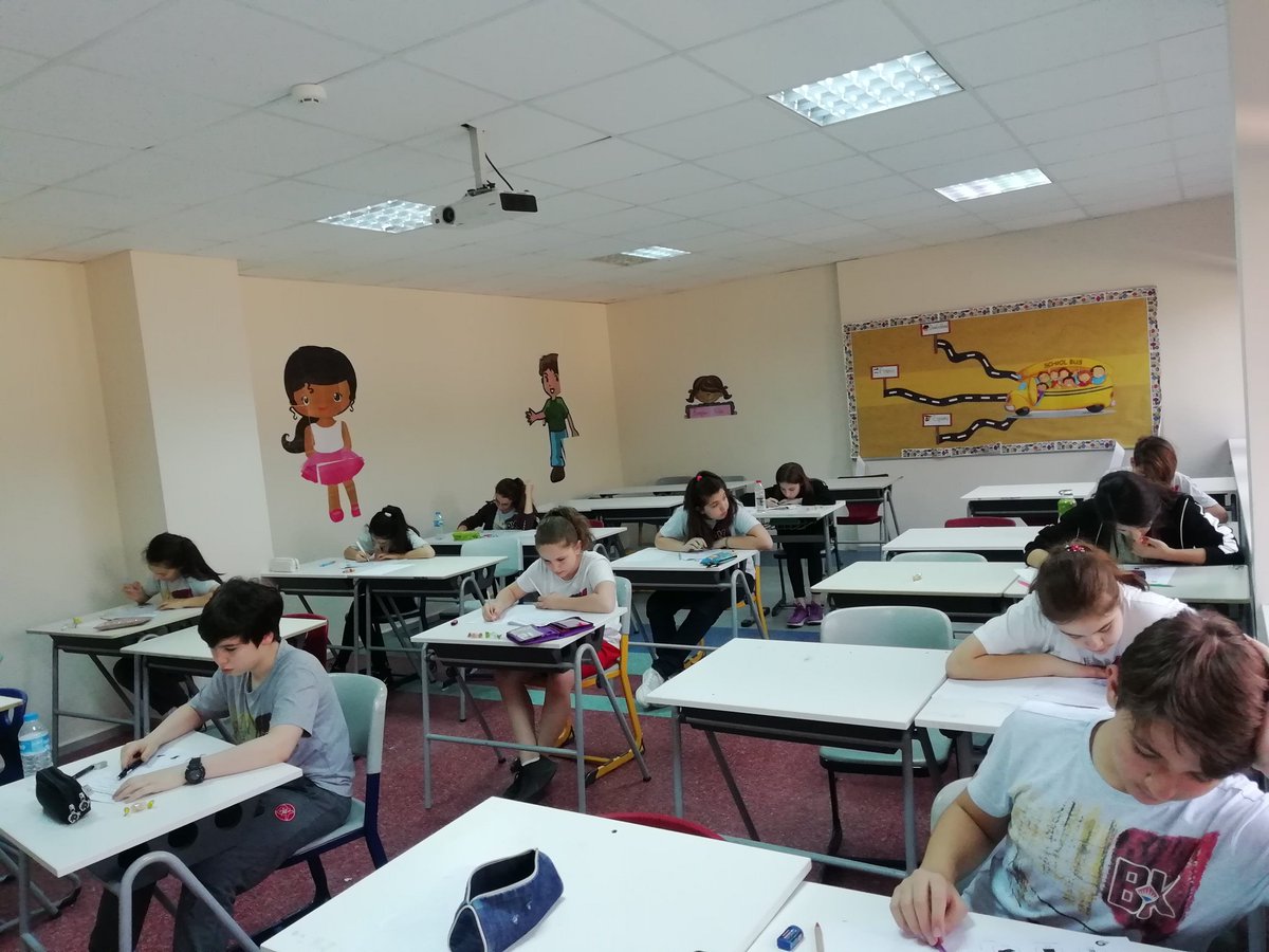 Öğrencilerimle ne kadar gurur duysam azdır. Uluslararası DELF A1 ve A2 sınavı için harcadıkları emek çok büyük. Başaracaksın... 🤗🎂🙏