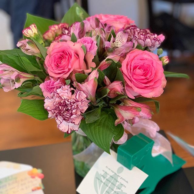 BrookeSellas's tweet photo. Always appreciate love from the #B2Crew! ๐ Thanks for the birthday flowers, ladies! (I didnโt have everyoneโs IG handle to tag ... thank you Chrissie, Katie, Liz, Dannah, ALL!) https://t.co/Dhk6NI1s67 https://t.co/7ODuiwKk9T