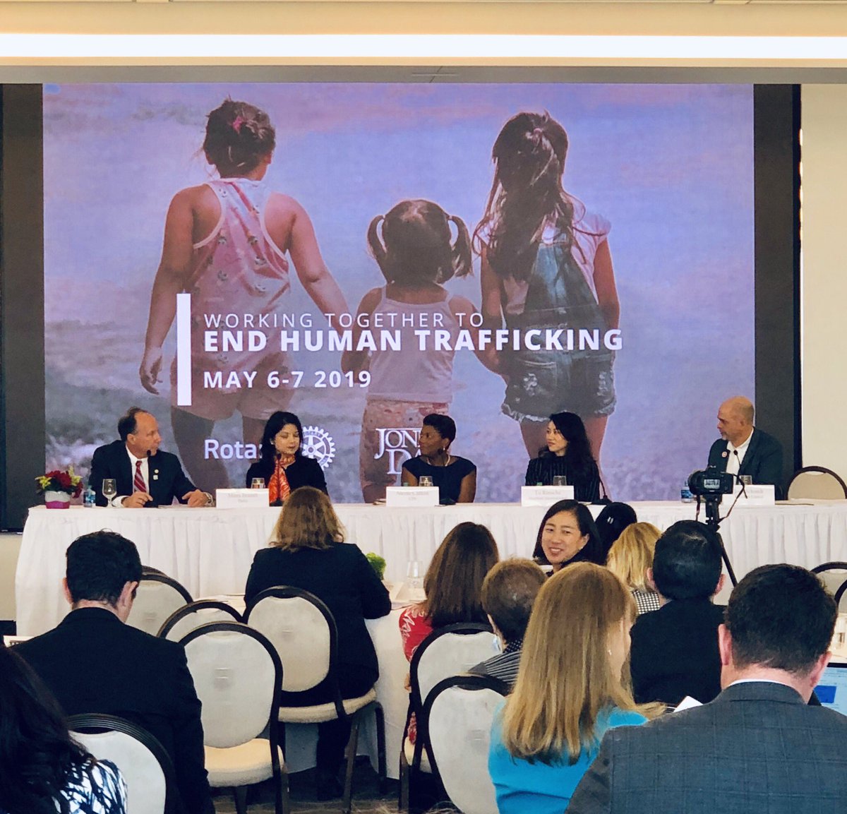 EndHTNow's tweet photo. โBusiness Best Practices in Fighting Human Traffickingโ panel led by @dmcclearyfms @Rotary including @Delta @UPS @MarriottIntl and @freedomunitedHQ just ended. We are in it to win it! #endHTnow #JonesDay #Rotary #Delta #UPS #Marriott #FreedomUnited https://t.co/0OyeNRz1Dr