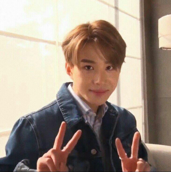 พี่ทู tweet media