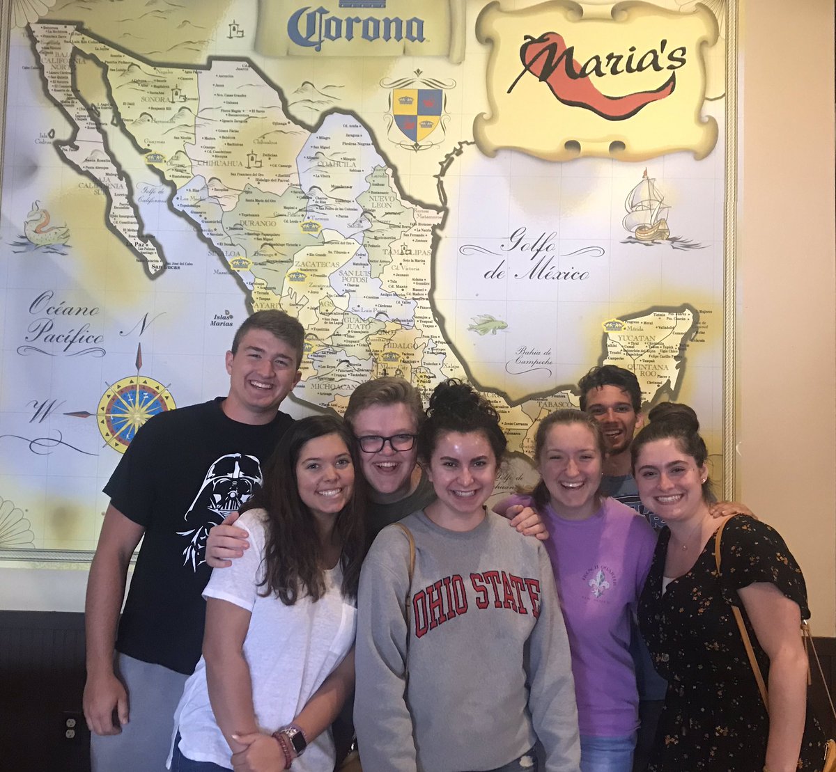 KickapooSpanish's tweet image. Thank you Nicole Brown for showing AP Spanish students art in the community and explaining the importance of travel and beauty! #sculpturewalksgf