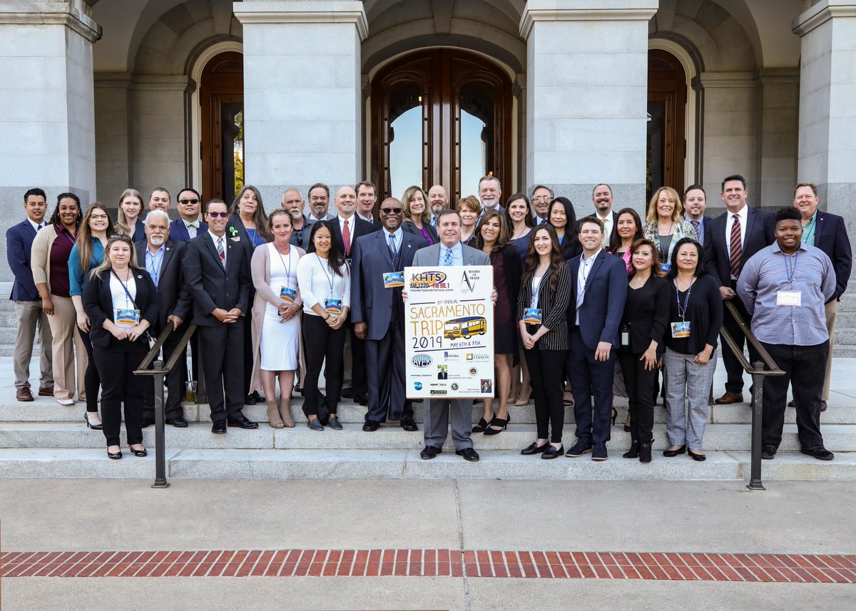 ScottWilkCA's tweet photo. First stop of the day... the West Steps of the Capitol for a group photo.  @KHTSRadio  @avboardoftrade https://t.co/Irxe8s5fib