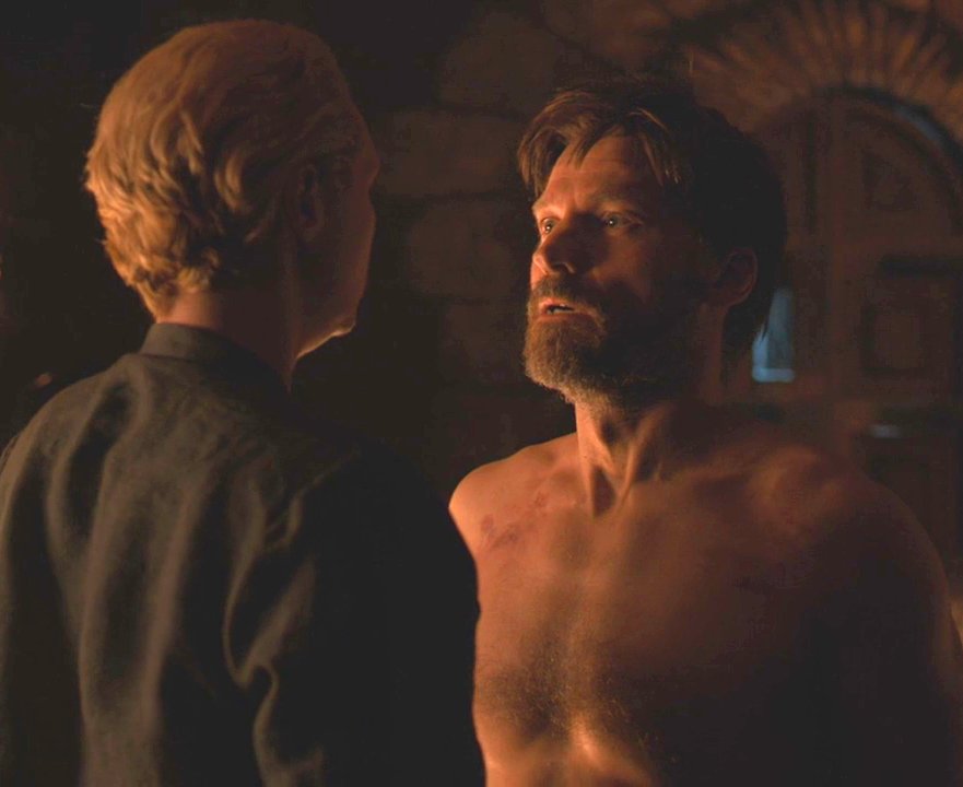  JAIME & BRIENNE Happy moments in episode 8x04A THREAD.PART 15.J: *totally overwhelmed, lost in her*B: *takes off her shirt, keeps looking at him* #GameOfThrones #JaimeLannister #BrienneOfTarth