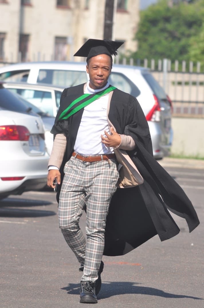 MooseZoo's tweet image. #DUTGRAD19