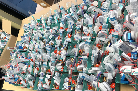 May Day – Special Deliveries from Metro Dentalcare! amdpi.blog/2019/05/07/may…