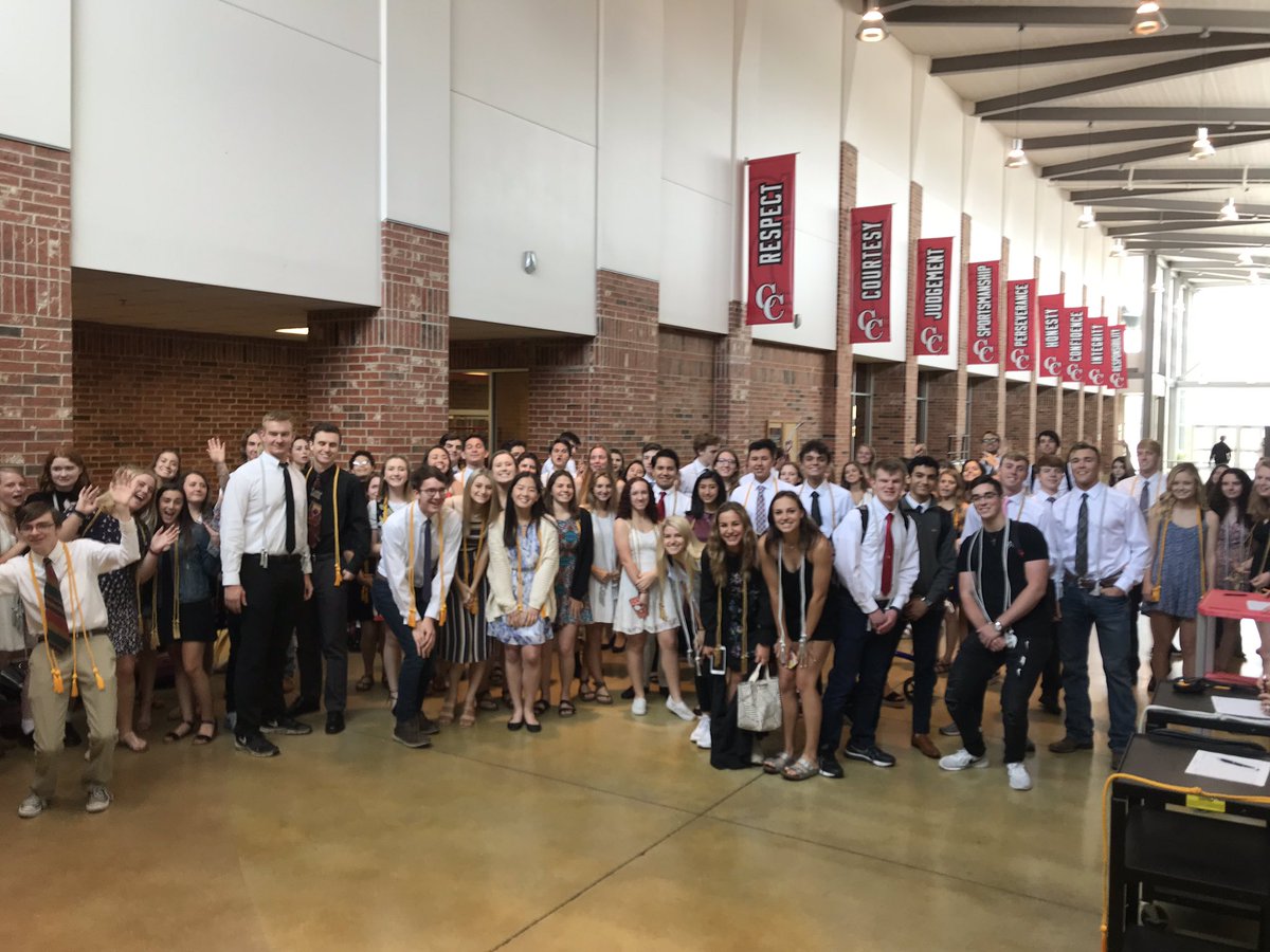 The end is near! CHS Graduating Class of 2019 Top 15%!!! #Top15 #HardWorkNeverFails #LookAtThoseCords @canyonhscougars @CanyonPrincipal @Supt_comalisd