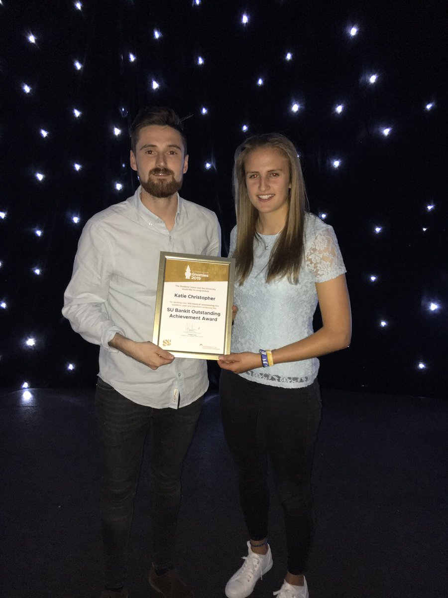 UoGSport's tweet image. A great evening for UoG’s  #FAUniversityGrassrootsHubs as, @KatieChris1999 &amp;amp; Dylan Williams are presented with student volunteering awards 🎊 Big well done and thanks to all our amazing workforce this year👍🏻👏🏻 #StudentWorkforce #Universityfootballactivators
