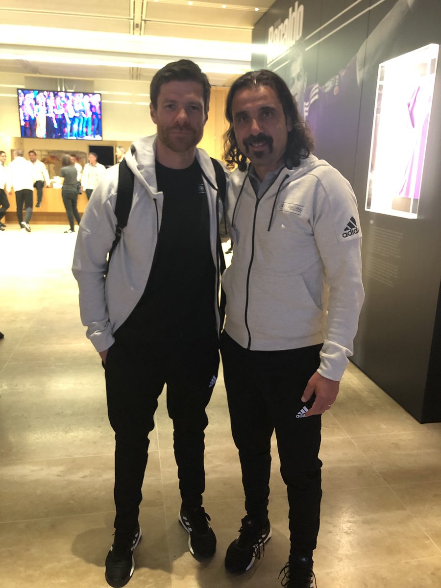 melkealan's tweet photo. Next BIG COACH Alonso (I think)#UEFAProLicence GENÈVE https://t.co/WUIN5wcOQW