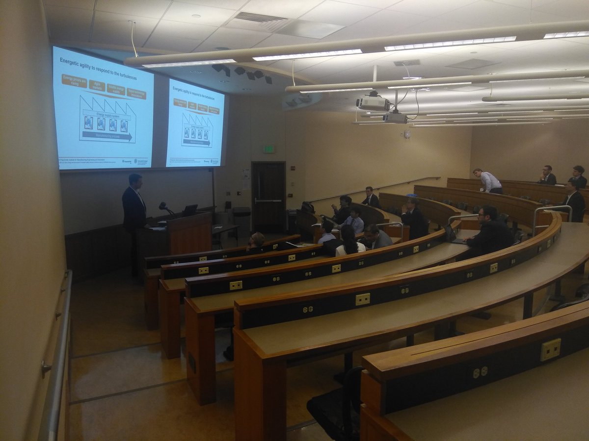 Sutherland_J_W's tweet image. Presentation Sessions 📊 | Fifth round of presenters.
#TakeGiantLeaps 
#PurdueUniversity
#LifeCycleEngineering