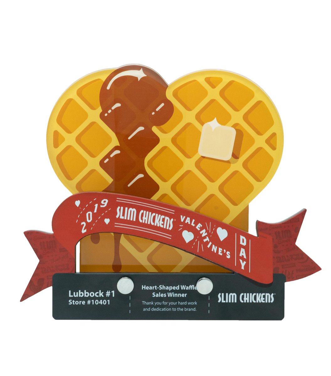 creativepromo's tweet photo. FOOD FOR THOUGHT || Custom recognition should show off your company culture, personality and inside jokes. Got some ideas for your own food themed, or otherwise, custom award? Let's catch up: https://t.co/s0RyDAVgst https://t.co/HfWvnN7Gbm