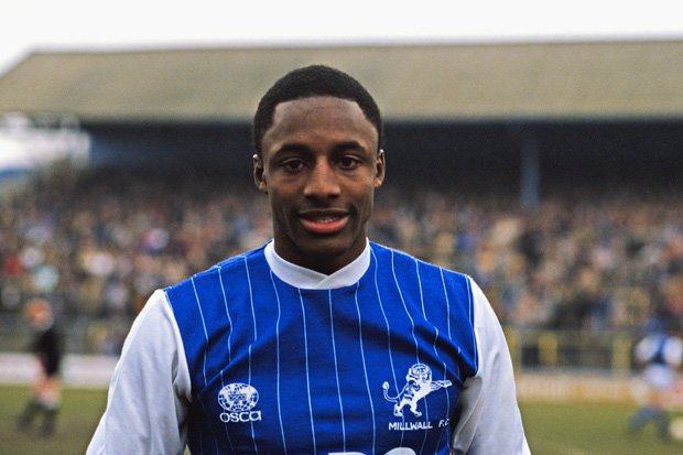SoapMar's tweet photo. Every time I see #nofash #smashthefash etc, I just see this guys face saying "go on, don't think about the crowd!"
#JohnFashanu https://t.co/6exsydIA1U