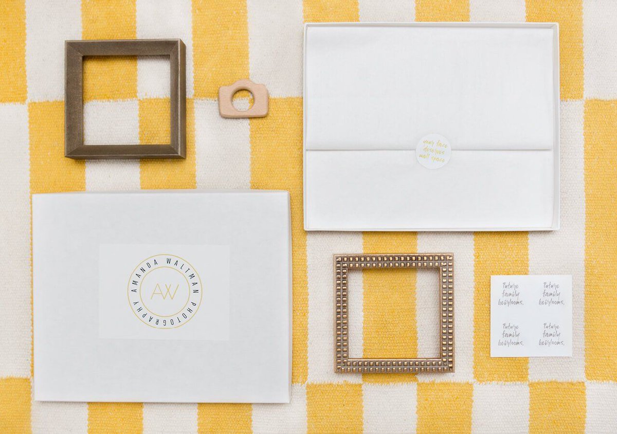 artofsubtlety's tweet image. I&apos;m super excited about being featured today at @designaglow, the company who helps me run my business more beautifully with their eco-friendly boxes, gorgeous frames &amp;amp; modern marketing templates! Check out my interview here: buff.ly/2DSFVXm  
#SeattlePhotographer