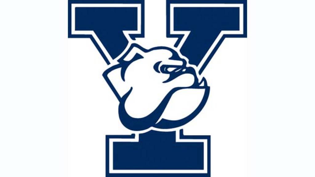 GriffinLittle4's tweet photo. Amazed to have received my first Ivy League offer from Yale University!! https://t.co/IsGhG3cB74