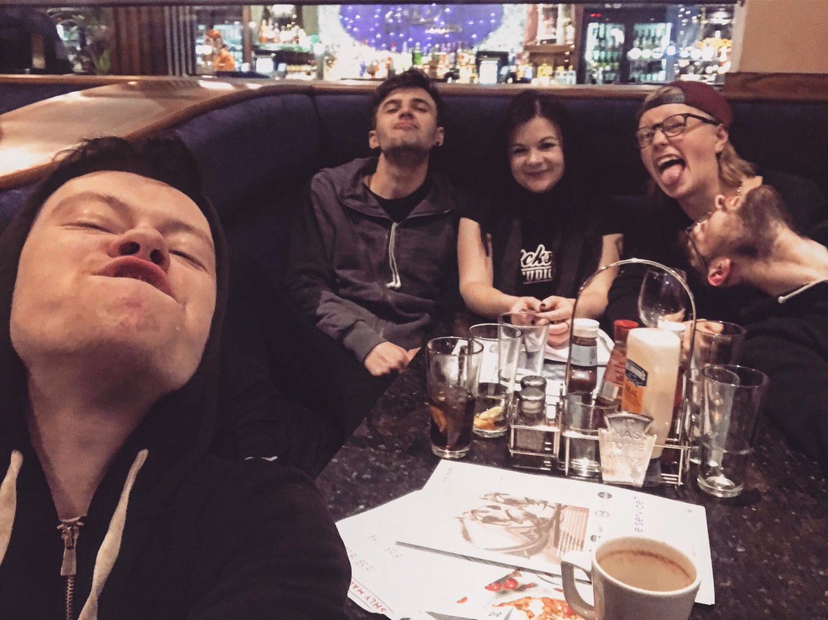 Meetings always happen in pubs! 😈😝 #failtheenemy #meeting #planning #rockseen