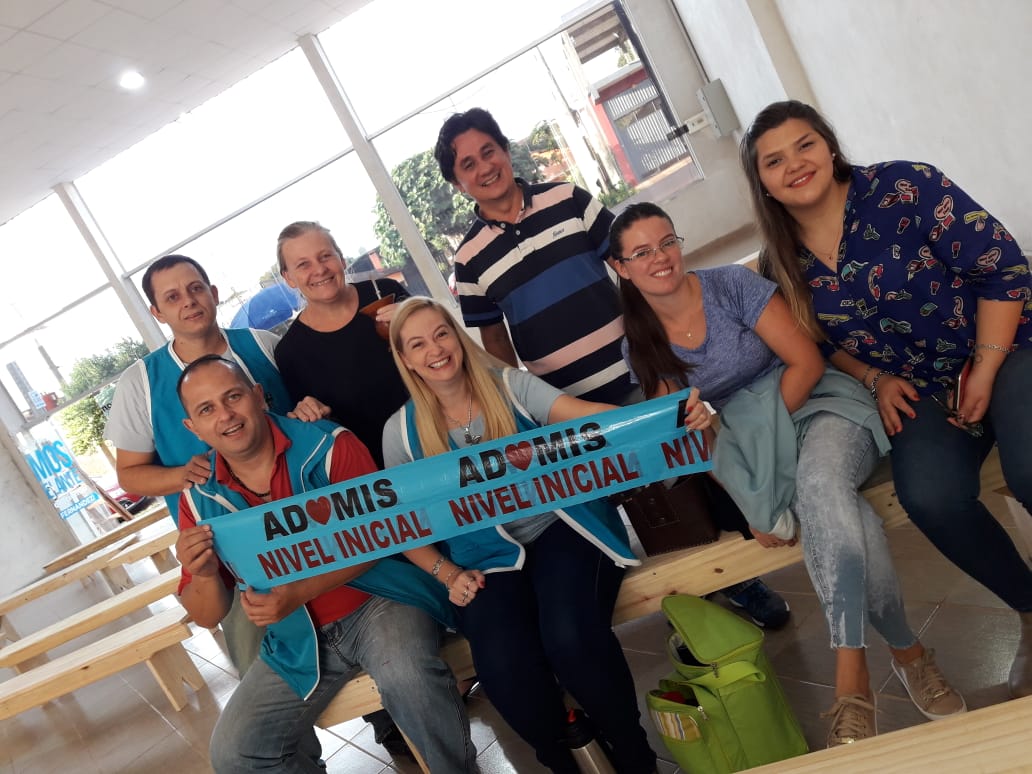 Comienza la movida nos vamos juntando, Gladis Bangel candidata a concejal formula de Carlos Fernández a seguir brillando, los esperamos a las 19 hs.