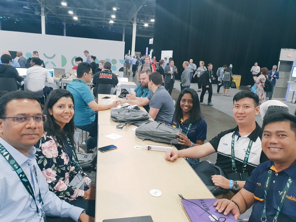 Davina_Simpson's tweet photo. @enablePS #Know19 #CreatorconHackathon @Know365 kicking  off the awesome annual knowledge Hackathon with 3 teams. Our favourite event where global teams  can meet and collaborate. https://t.co/QkfaoZOA33