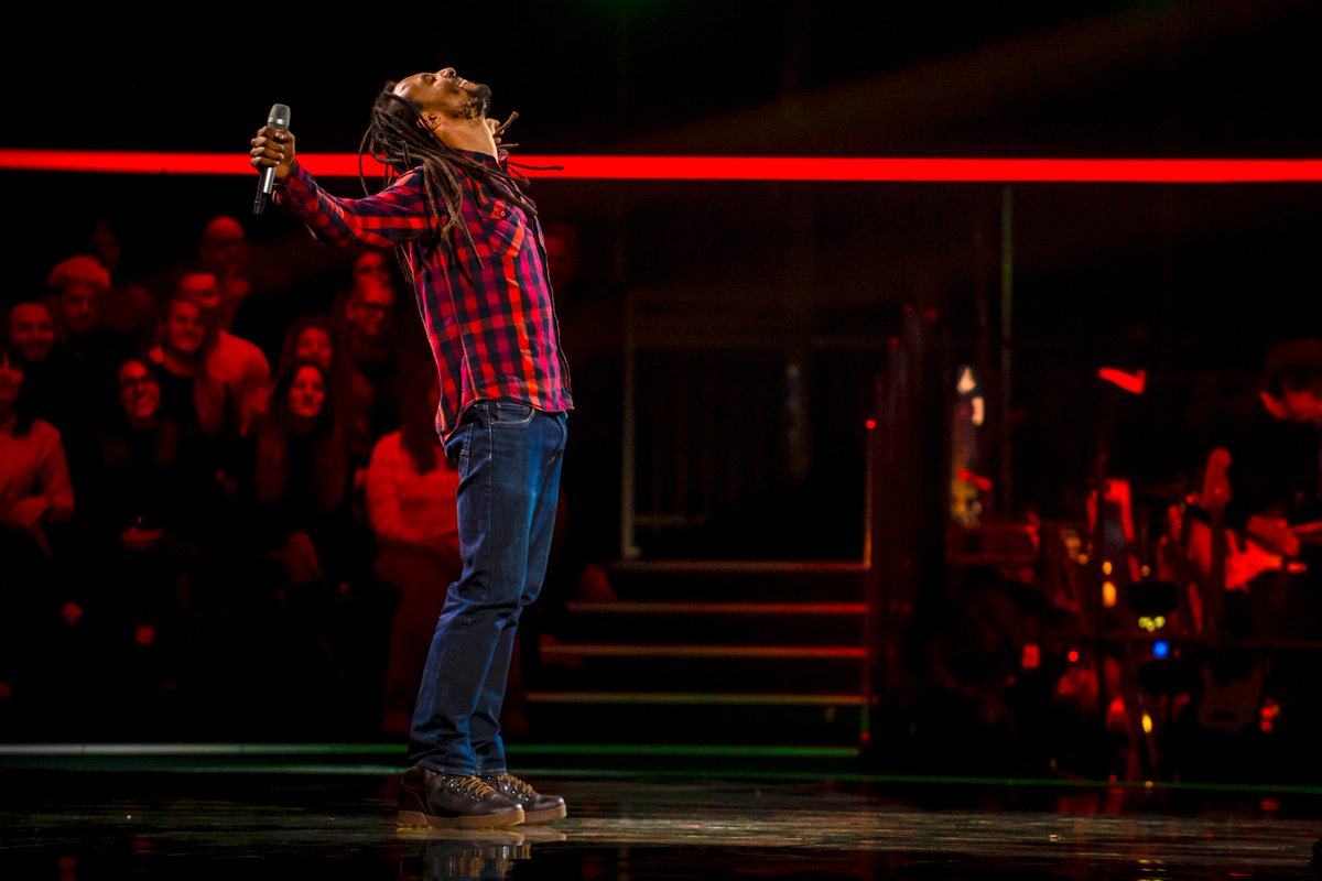 Raphael ha tutta la voglia di far vedere al mondo di cosa è capace! Nigeria, Savona, Calabria e Giamaica: un mix di posti diversi che rendono Raphael un cocktail di talento purissimo! Inaspettatamente dritto nel #TeamGigi. #TVOI ✌🏻