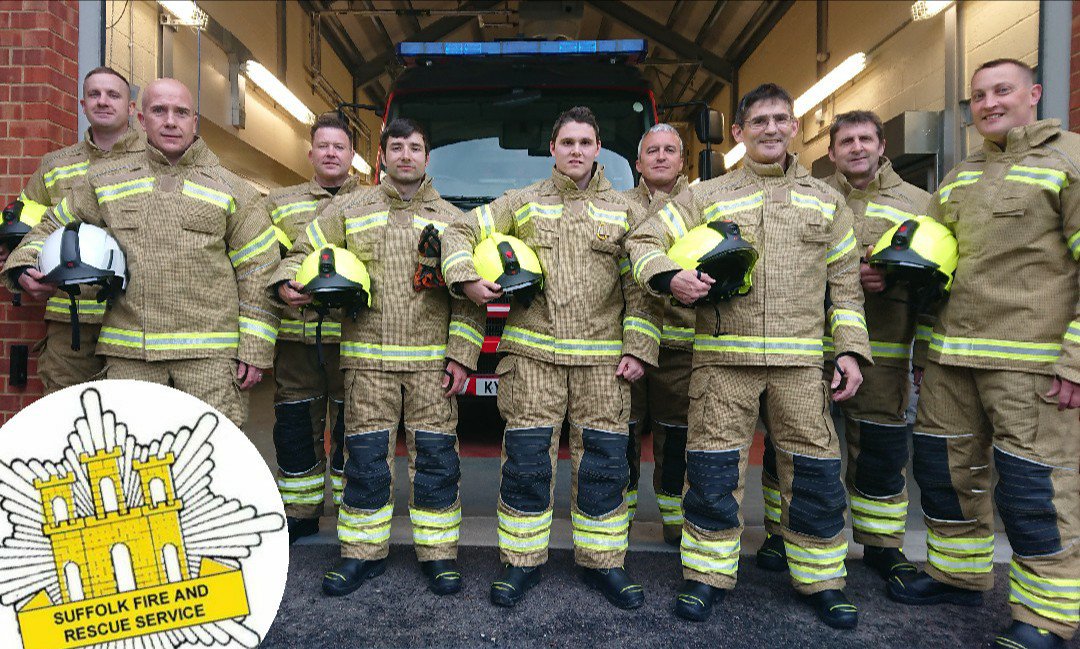 NthLowestoft16's tweet image. Despite having to deal with 3 fire calls, our crew did manage to find time to pose for a station photo in the new @BristolUniforms #firekit 🚒👨‍🚒👨‍🚒👨‍🚒👨‍🚒👨‍🚒👨‍🚒👨‍🚒👨‍🚒👨‍🚒
