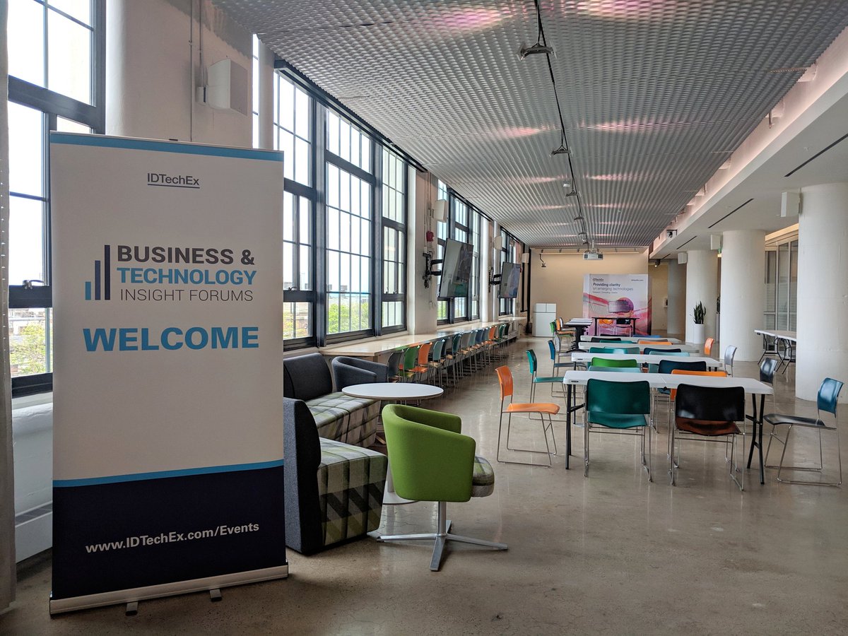 nadia_tsao's tweet image. All set up at @autodesk for the @IDTechEx Business &amp;amp; Technology Insight Forums. See you tomorrow! #3Dprinting #3Dprintingequipment #3Dprintingsoftware #lightweightdesigns #3Dprintingmaterials #3Dmedicalprinting #autodesk #IDTechEx
