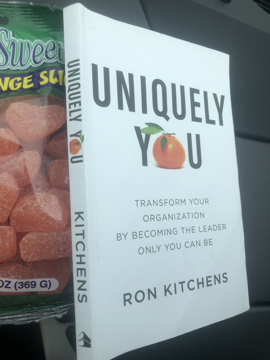 Jamie78655365's tweet image. En route to Ron Kitchens Uniquely You and Mandarin Orange book launch celebration! #uniquelyyou #booklaunch #mandarinoranges @swmfirst @ronkitchens