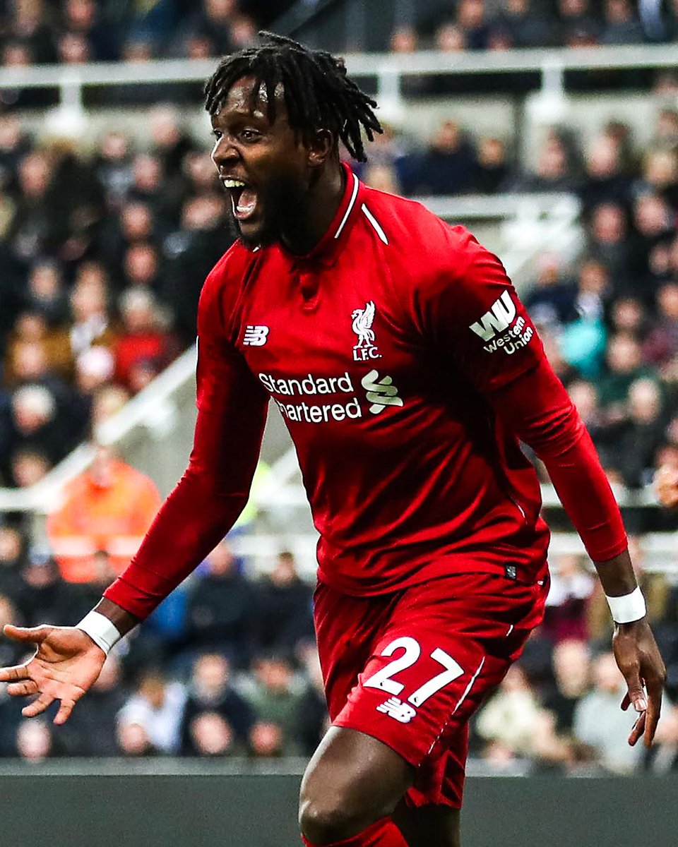 BleacherReport's tweet photo. LIVERPOOL TAKE THE LEAD ON AGGREGATE! 

WHAT A GAME. https://t.co/2EeqqmxbPz
