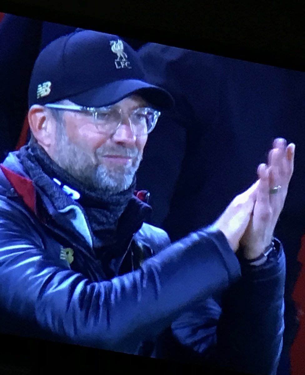 Ch_Rann's tweet photo. Reaktion auf das 4:0. #lfcfcb #klopp #anfield https://t.co/DvaEB4aTCB