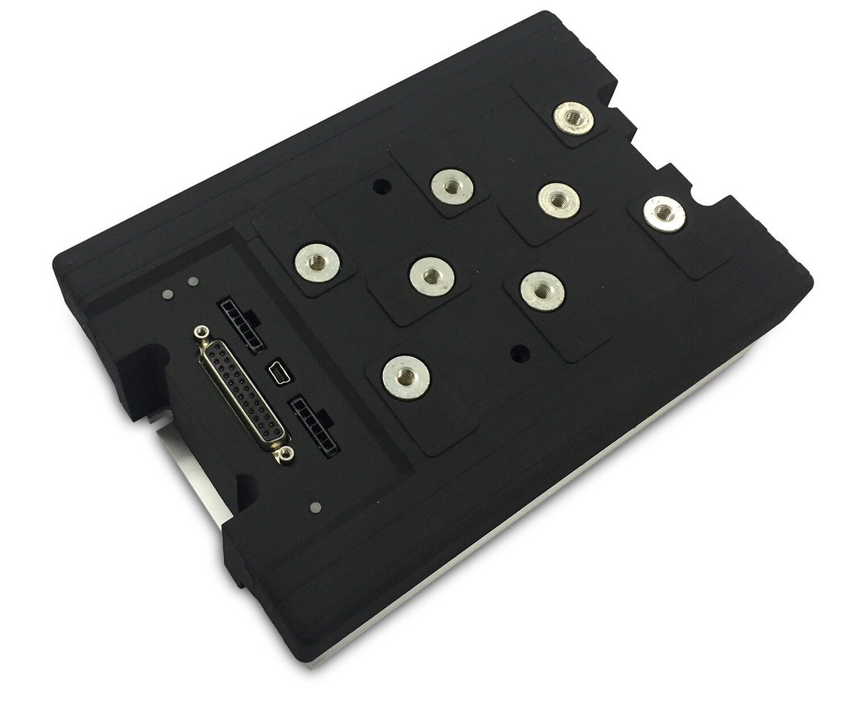 Our GBL26120 is the world's highest power dual channel motor controller. Higher voltage is an easy way to get more power out of the same current or to deliver the same power with lower current. Learn more:

roboteq.com/index.php/comp…

#roboteq #robotics #engineering #motorcontroller