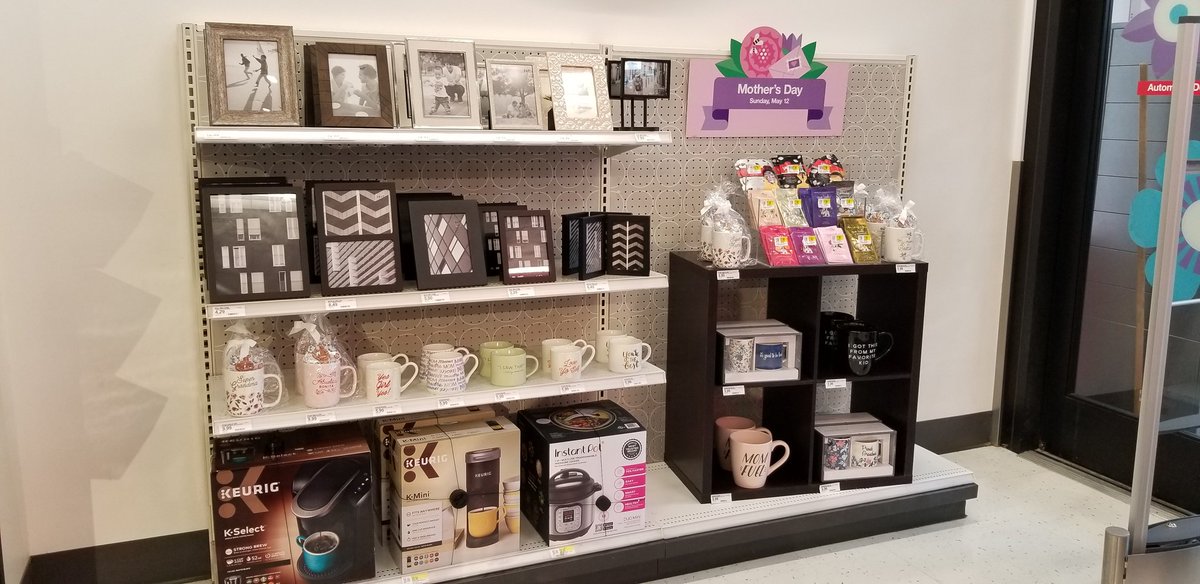 targetmat's tweet photo. Treat your Mamma right this Mother's Day! Stop by T3221 Lincoln Park to pick up some #spaday or #coffeelover supplies and give your Mom a much needed day of relaxation! #target #MothersDay #spaday #treatyourself #Coffee https://t.co/0qNhYKPypt