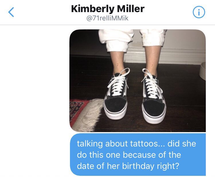tattoos  #25 y  #26 no se sabe cuando se lo hizo exactamente pero la primera vez que lo mostró fue el 07.01.19. hasta ahora nunca dijo su significado pero kim confirmó que no es un 27 sino que es la fecha en que bea nació: 2= mes de febrero 7= día.