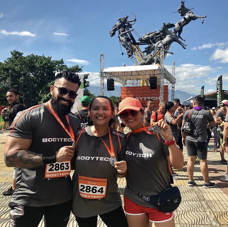 ClubBODYTECH's tweet photo. ¡Gracias Neiva ! 🧡🇨🇴⚡️
Mas de mil runners le cumplieron al reto de los 10K el pasado domingo 5 de Mayo 🏃🏻‍♂️🏃🏽‍♀️
La próxima es en Bucaramanga el 30 de junio, inscríbete en https://t.co/fTsaNRVl6V.
#RunnersBodytech #BodytechHerbalifeNutrition10K https://t.co/DH6Byv0WkS