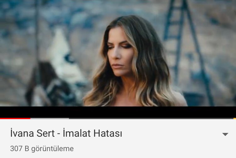 Ya bu İvana'nın hiç arkadaşı yok mu sen napıyon diyecek