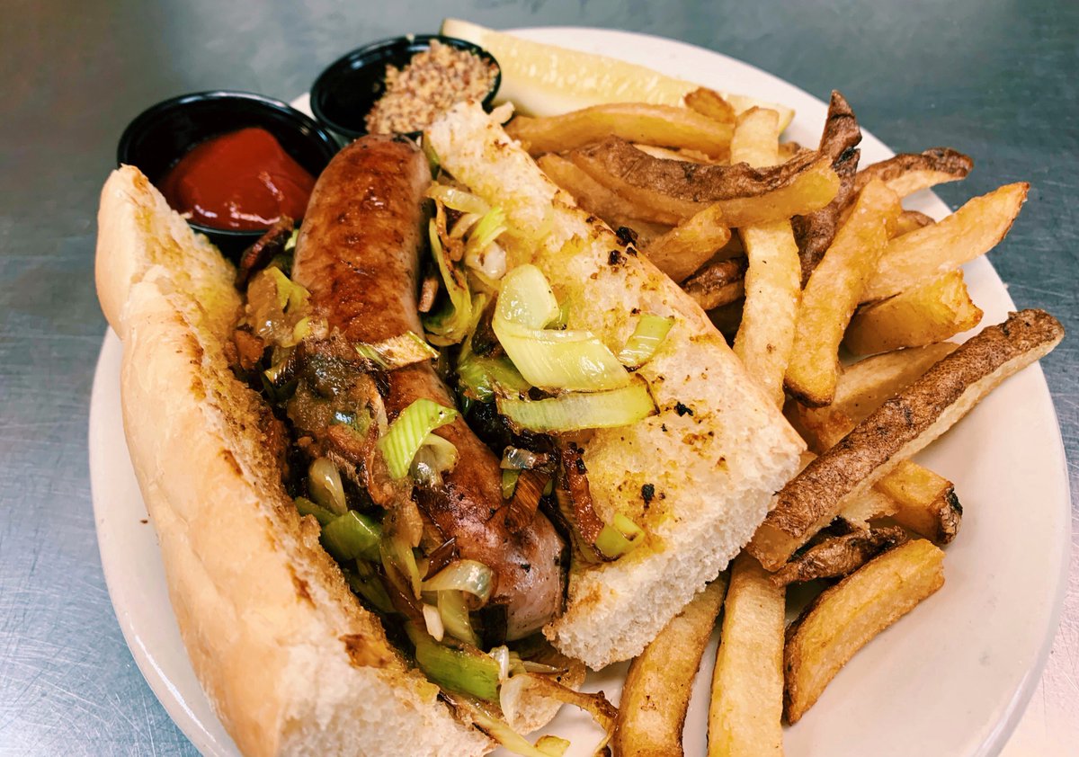 TrainWreckBar's tweet photo. It feels like summer...Time for brats tonight! 🌭

Keeping it extra local with brats from Jack Mountain Meats, $11.99. 

All whiskey, bourbon &amp; scotch is $1 off from 5-9pm every Tuesday at Train Wreck! #trainwreckbarandgrill #whiskeynight #supportyourlocals https://t.co/xQKkaQN6u7