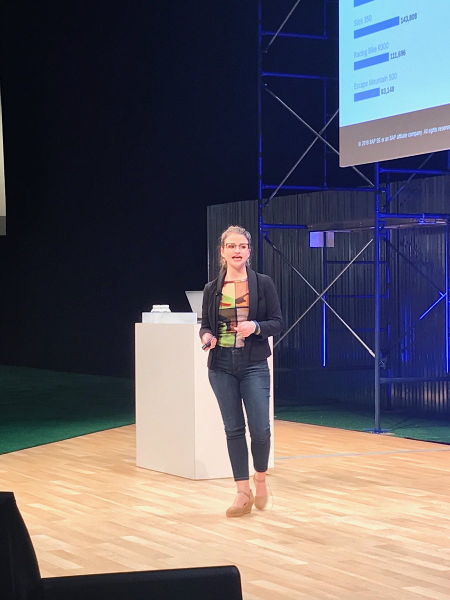 Wrapping up the day with SAP Commerce cloud strategy and vision @ulfbonfert ⁦<a href="/Chicktiff_/">chicktiff monahan</a>⁩  #CXlive #SAPPHIRENOW #ASUG2019