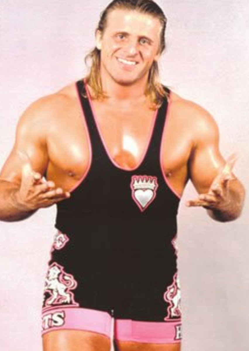 Happy birthday to the late & great Owen Hart 
