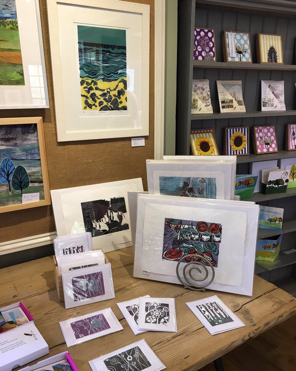 Tinayreart's tweet photo. Harlow Carr print exhibition still on. Not to be missed! till 14 MAY
RHS Garden Harlow Carr,HG3 1QB @BathHouseGallery #justmakers #just_makers #bathhousegallery #harrogate #harlowcarr #rhs #rhsgardens #print #printexhibition #art4sale #localartist #linocut #tourist #Yorkshire https://t.co/IRjnY4rNN7