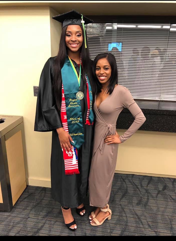 PhilanderSports's tweet photo. Congratulations to all our graduates! 🎓🔰🏐🏀🏃🏾♂️ #PantherPride #PhilanderFoward #PSC #GRAD https://t.co/zqXCkO2SnD