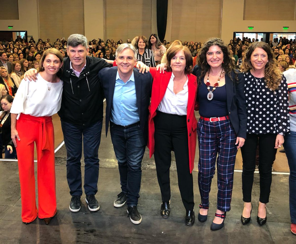 AhoraMartin's tweet photo. Una ciudad más justa e inclusiva

@alevigo y @martinllaryora presentaron las propuestas de género de nuestro espacio. Vamos a trabajar para que en Córdoba todos tengamos las mismas oportunidades. https://t.co/HpkgV3yXwW