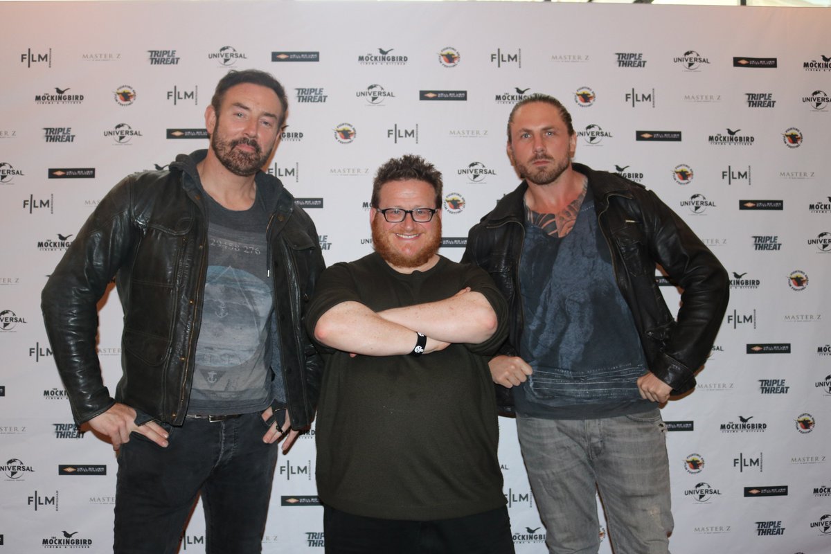 FSFilmFestival's tweet photo. Bryan, Ross and Greg at Fighting Spirit Birmingham
#BryanLarkin #GregBurridge #RossBoyask #FightingSpiritBirmingham #FightingSpiritFilmFestival #Film #DeadEnd #Filmmaking #Filmmaker #Director #Actor #Writer #FilmFestival #MartialArts #MartialArtsFilmFestival https://t.co/sdq7XR2kgt