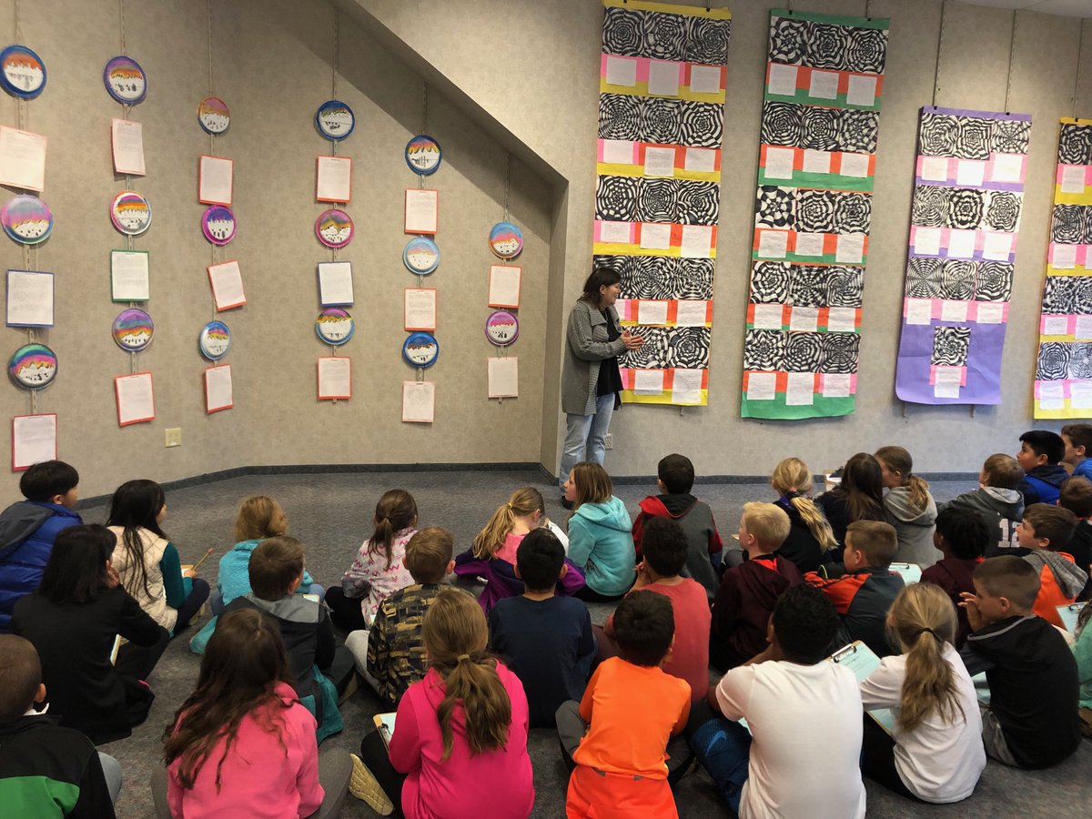 QueenLean44's tweet image. Awesome display from Lincoln at West Central Arts Center.  Thank you Ms. Sanner!   #mac185