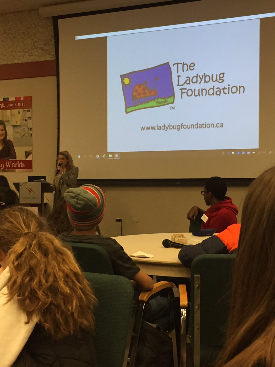 kim_thordarson's tweet image. SOS students from @hastingsLRSD celebrating peer leadership! Thanks @ElaineSolinski @maynardlrsd for organizing!!