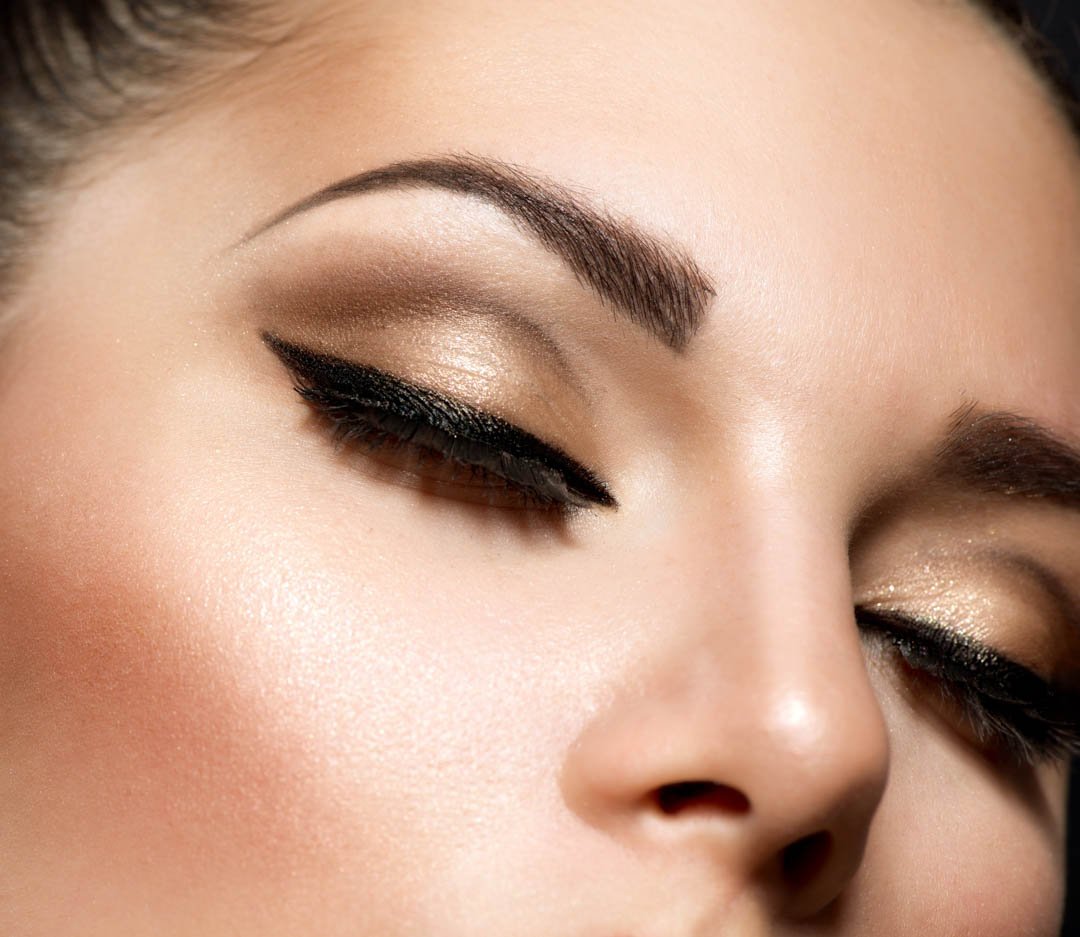 AllLashedUp_302's tweet photo. If you need someone who can #assist with #EyelashExtensions, be sure to check out our #website and read up on our extensive #specialization within the #industry! Give Us A Call at # (844) 408-0004 today! #EyelashService #EyelashExtensions #EyelashFills ... https://t.co/7tAsrGdSRM https://t.co/7cDFEEqq7q